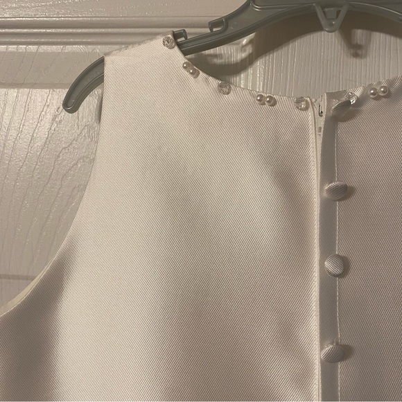 Communion or Flower Girl Dress (Off White) Girls Size 10 with veil and tiara - Picture 8 of 16